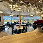 Hotell Vladimir Janske Lazne