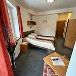 Vladimir Hotell 3*