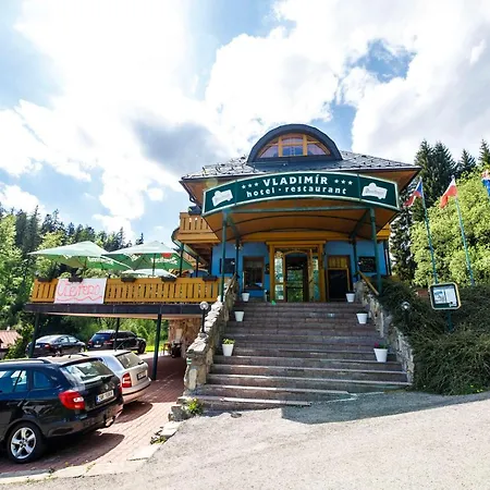 Vladimir Hotel