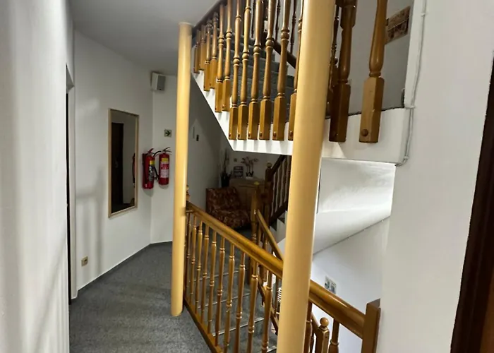 Vladimir Szálloda 3*